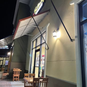 Buttercups Cool Treats - Ice Cream & Frozen Yogurt Near Me - Oxnard, California