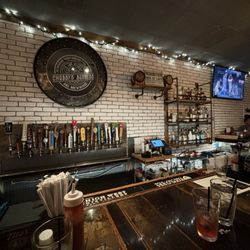 Chubby's Burgers And Brewhouse