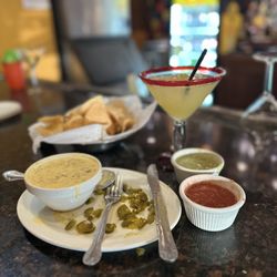 Los Cabos Mexican Grill - Queso with ground beef