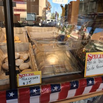 Rincon Chileno Deli - inside - Sandwiches Near Me - Lawndale, California Rincon Chileno Deli - inside - Sandwiches Near Me - Lawndale, California