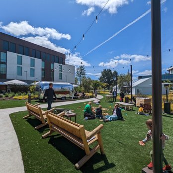 Roger Bar & Restaurant - Outdoor area great for kids - New American Near Me - Mountain View, California Roger Bar & Restaurant - Outdoor area great for kids - New American Near Me - Mountain View, California