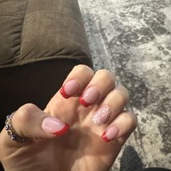 Bloomfield Nails Spa - I literally lovee my nails so much  They are so nice and it was a good price will be going back to see john