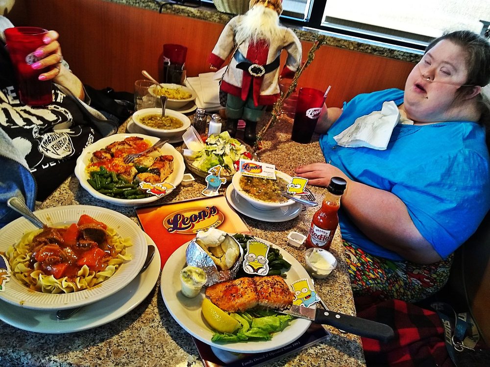 LEON’S FAMILY DINING 240 Photos & 113 Reviews 23830 Michigan Ave