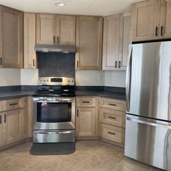 Elegant Stone & Cabinets