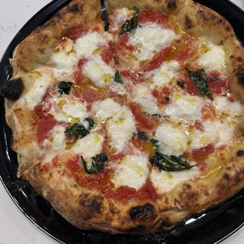 Sei Pizza Bar - Margherita Pizze - Pizza Near Me - Los Angeles, California