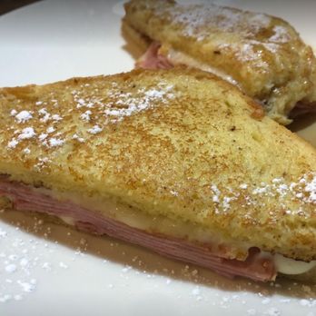 Mimi's Cafe - Breakfast & Brunch Near Me - Tustin, California
