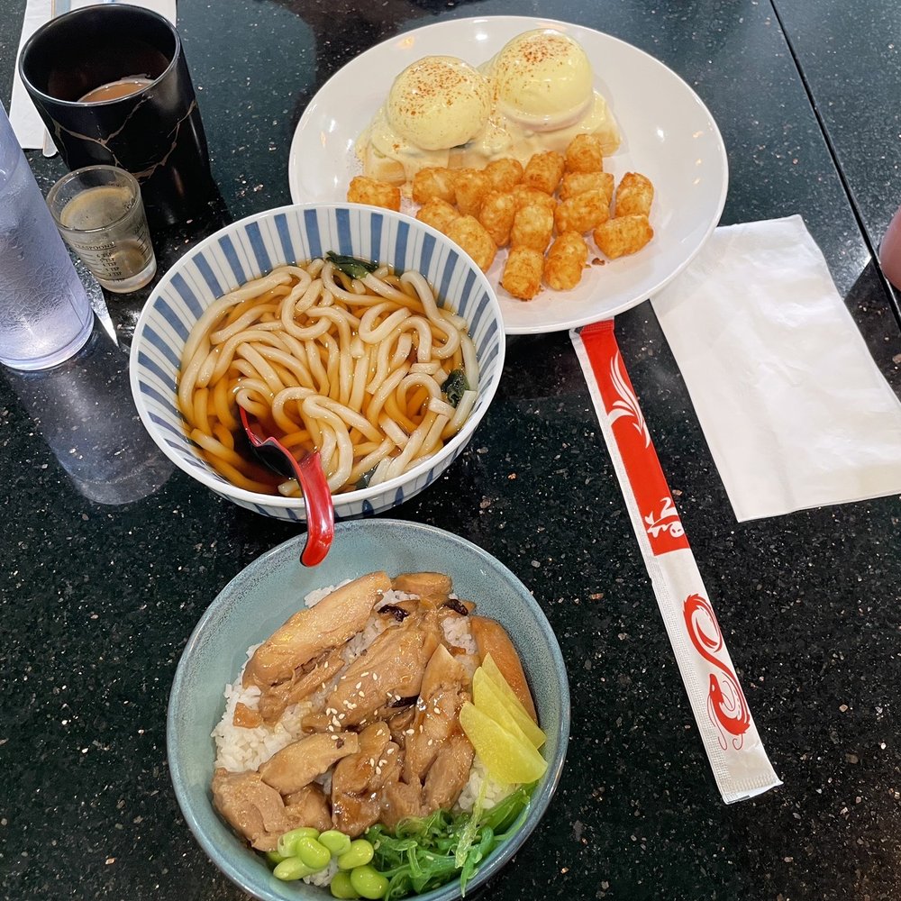 Fresh Bites Hawaii - Veggie Benedict w/ tator tots Udon w/ Teri chix combo - Poke Near Me - Honolulu, Hawaii Fresh Bites Hawaii - Veggie Benedict w/ tator tots Udon w/ Teri chix combo - Poke Near Me - Honolulu, Hawaii