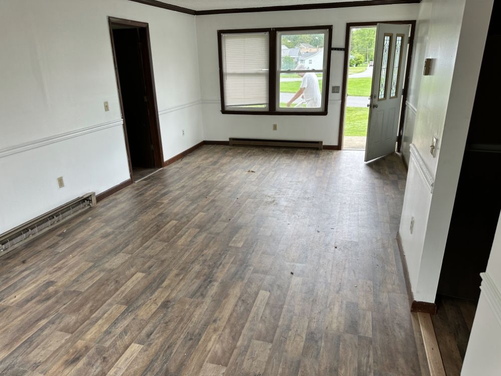 Slide of Browning Floors & More