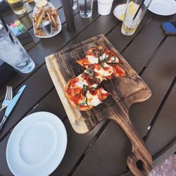The Dominion Country Club - Flat bread pizza app