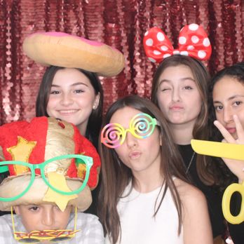 Mini Foto Booth - Photo Booth Rentals Near Me - Tijuana, BCN Mini Foto Booth - Photo Booth Rentals Near Me - Tijuana, BCN
