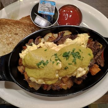 Dinerbar - Poblano braised short rib Beef hash, Sunday brunch - Diners Near Me - Rego Park, New York Dinerbar - Poblano braised short rib Beef hash, Sunday brunch - Diners Near Me - Rego Park, New York