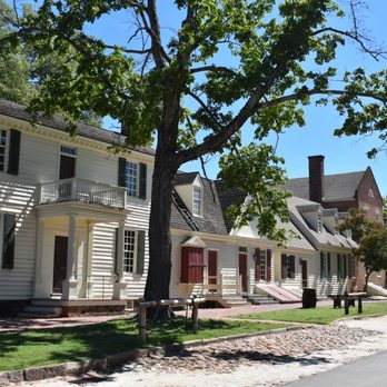 Colonial Williamsburg - Merchants Square - Tours Near Me - Williamsburg, Virginia Colonial Williamsburg - Merchants Square - Tours Near Me - Williamsburg, Virginia