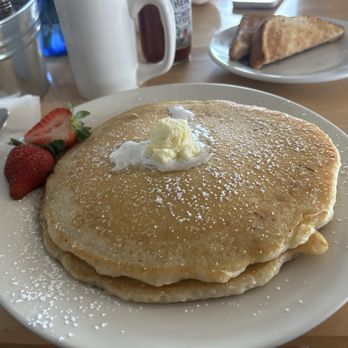 Hangars Cafe - Pancakes - Breakfast & Brunch Near Me - Lagrangeville, New York