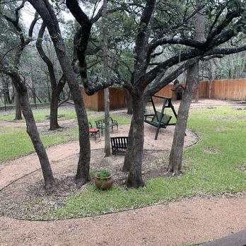 Colonial Gardens - Great walking trails - Assisted Living Facilities Near Me - Austin, Texas Colonial Gardens - Great walking trails - Assisted Living Facilities Near Me - Austin, Texas