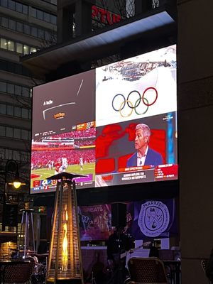 Market On Main by null