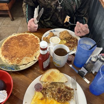 Granny D's - Coffee & Tea Near Me - Canyon Lake, Texas Granny D's - Coffee & Tea Near Me - Canyon Lake, Texas