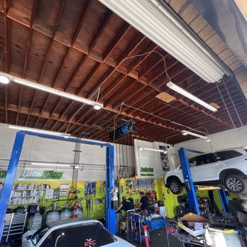 Lube King - Highly recommended - Oil Change Stations Near Me - Hawthorne, California