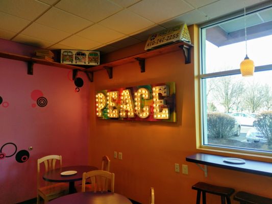 Peace a Pizza by null