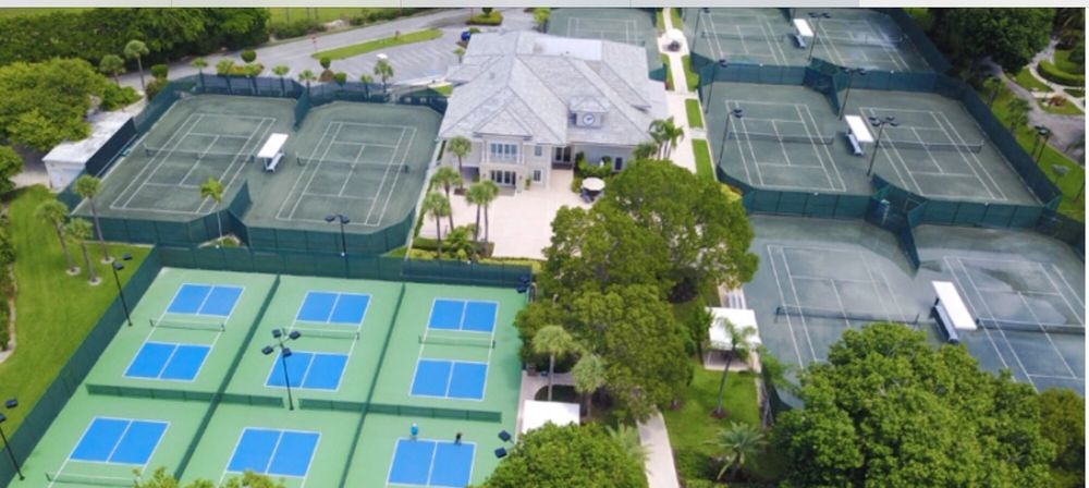 Health & Tennis Club At Ocean Reef Logo