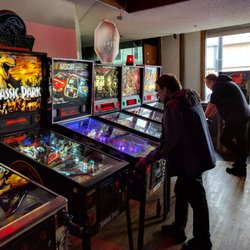 Flippers Family Arcade