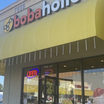 BobaHolic - Front/entrance - Bubble Tea Near Me - Buena Park, California BobaHolic - Front/entrance - Bubble Tea Near Me - Buena Park, California