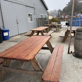 Sea Pal Cove - Seating areas - Fish & Chips Near Me - Fort Bragg, California