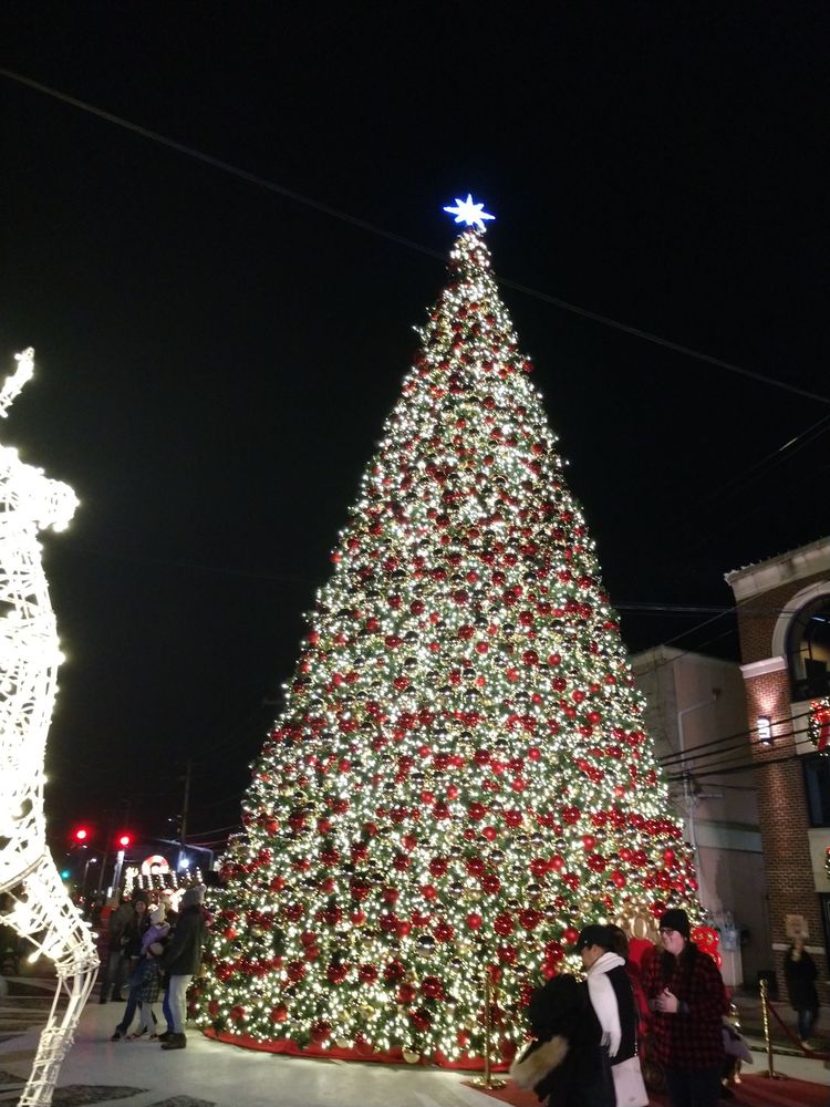 HUNTINGTON VILLAGE TAVERN Updated September 2024 36 Reviews 378