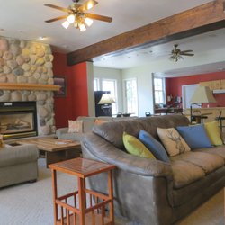 Crested Butte Hostel - Common Area Living Room