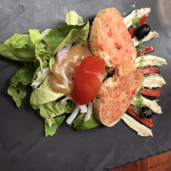 Le Tremail - Anchovies on the lunch prix fixe - Catalan Near Me - Collioure, 66 Le Tremail - Anchovies on the lunch prix fixe - Catalan Near Me - Collioure, 66