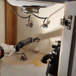 Pilot Plumbing & Drain