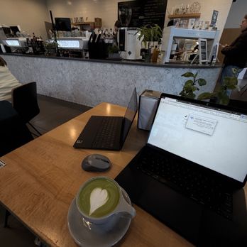 203º Fahrenheit Coffee - Coffee & Tea Near Me - Kirkland, Washington
