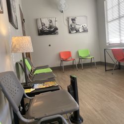 Tender Ones Therapy Services - Waiting room