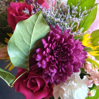 Jazzy Flowers - Florists Near Me - Chicago, Illinois Jazzy Flowers - Florists Near Me - Chicago, Illinois