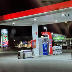 7-Eleven