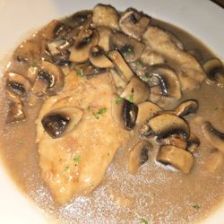 Umbertos of Long Island - Chicken marsala