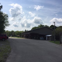 Turkey Run Campground - The main building. Nice general store with basic supplies and the camp check-in.