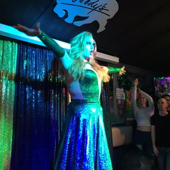 Woody's - Loved her tap dancing lip syncing performance ! - Gay Bars Near Me - Toronto, Ontario