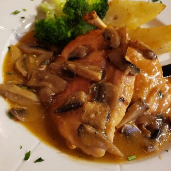 Sofia's - Petto Di Pollo Marsala - Italian Near Me - Brooklyn, New York