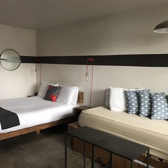 Ashore Hotel - Clean modern rooms - Hotels Near Me - Seaside, Oregon