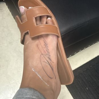 Memory Lane Tattoo Studio - My foot with a tatto - Tattoo Near Me - Costa Mesa, California Memory Lane Tattoo Studio - My foot with a tatto - Tattoo Near Me - Costa Mesa, California