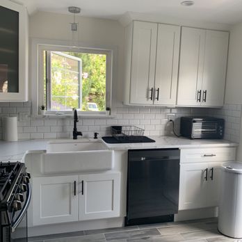 Innovation Kitchen & Bath - They installed cabinets and counter tops. - Kitchen & Bath Near Me - Staten Island, New York Innovation Kitchen & Bath - They installed cabinets and counter tops. - Kitchen & Bath Near Me - Staten Island, New York