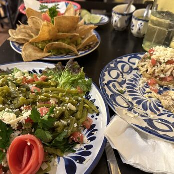 El Correo - Guacamole top left, nopales (cactus) salad bottom right, and one chicken sopas (plate comes with three) in the top right - Mexican Near Me - San Miguel de Allende, GUA El Correo - Guacamole top left, nopales (cactus) salad bottom right, and one chicken sopas (plate comes with three) in the top right - Mexican Near Me - San Miguel de Allende, GUA