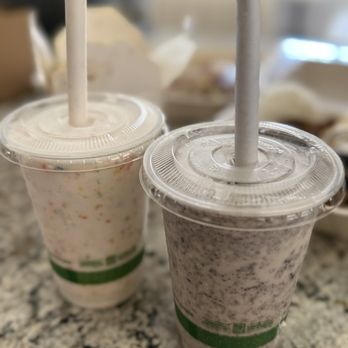 Cupies Maui - Milkshakes - Fast Food Near Me - Kahului, Hawaii Cupies Maui - Milkshakes - Fast Food Near Me - Kahului, Hawaii
