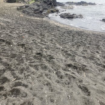Hawaii Tours - Black Sand Beach on The Big Island - Travel Services Near Me - Hauula, Hawaii Hawaii Tours - Black Sand Beach on The Big Island - Travel Services Near Me - Hauula, Hawaii