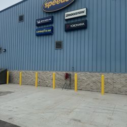 Speedco Truck Lube and Tires