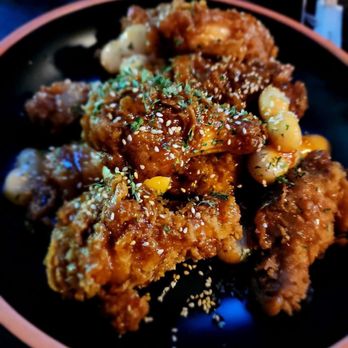 One Shot Pocha - Soy garlic wings - Korean Near Me - Houston, Texas One Shot Pocha - Soy garlic wings - Korean Near Me - Houston, Texas
