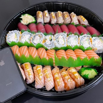 Domo Cafe Kahala - HBK Kazoku Platter - Sushi Bars Near Me - Honolulu, Hawaii Domo Cafe Kahala - HBK Kazoku Platter - Sushi Bars Near Me - Honolulu, Hawaii