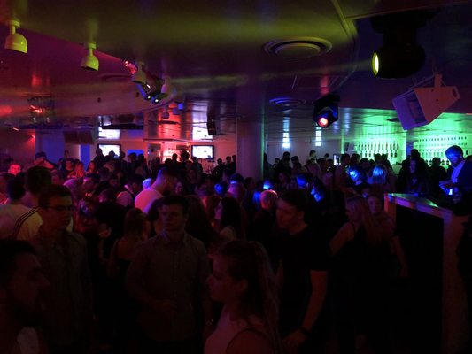 Osho Discothek 29 Beitrage Club Disco Raschplatz 7 L