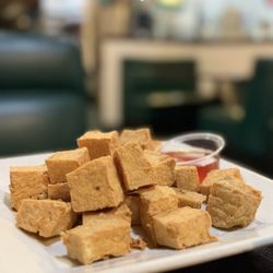 Thai Original BBQ - Golden Fried Tofu (deep-fried tofu, served with house special sauce)