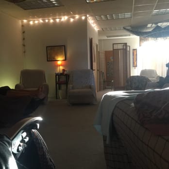 Sarana Community Acupuncture - Inside the acupuncture sanctuary - Acupuncture Near Me - Albany, California